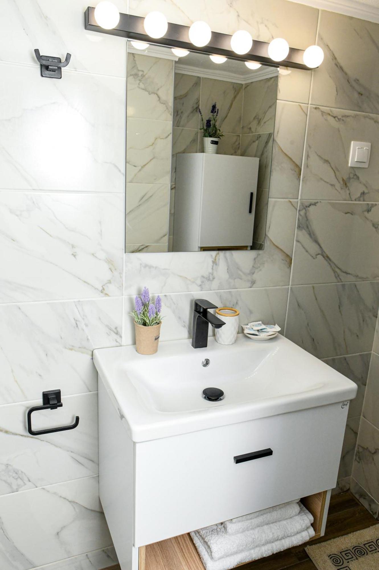 Sias Apartment Alexandroupoli Bagian luar foto